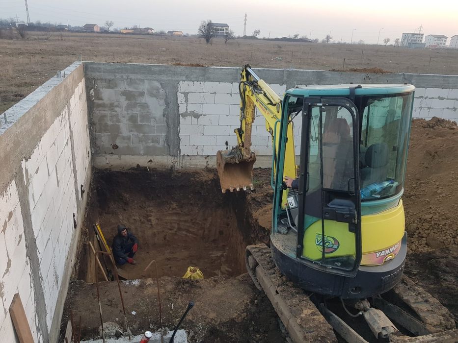 Excavari,piconari, bobcat ,sapaturi