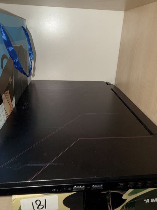 Обмен Acer Nitro 5 На макбук м2(мышка в подарок)