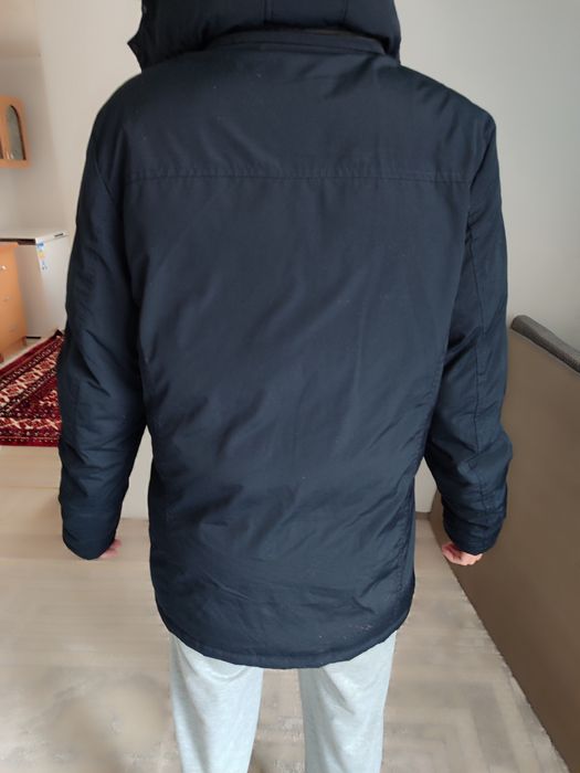 Продам мужскую  куртку