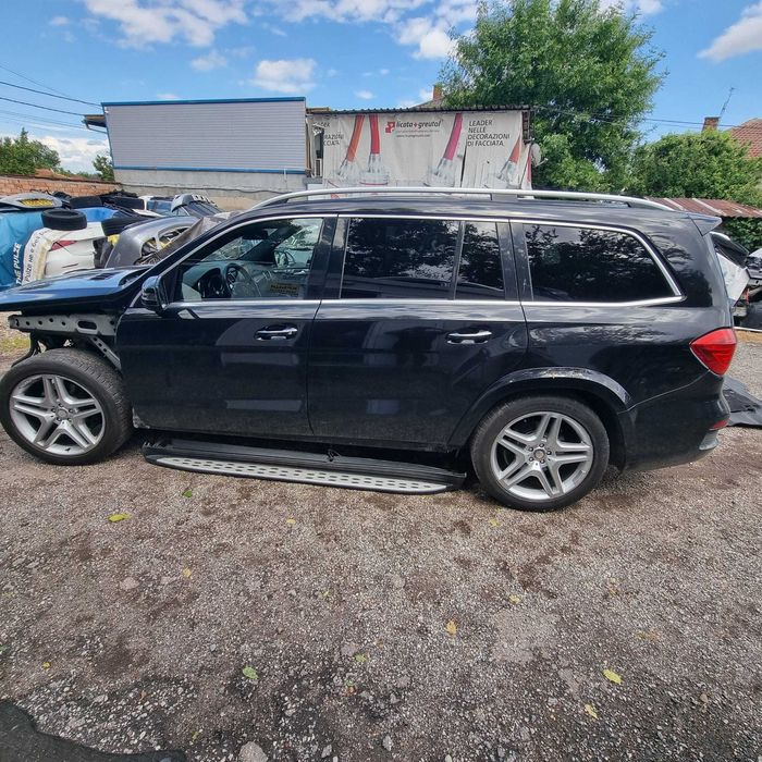 Mercedes GL350d AMG packet 2015г.на части