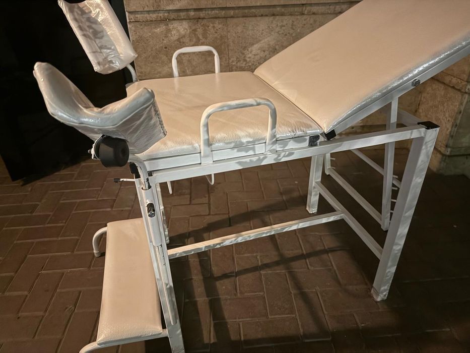 Гинекологическое кресло