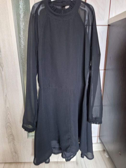 Малка Черна рокля