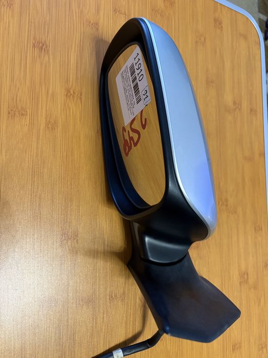 Зеркало Тойота Авенсис 2 рест (левое)