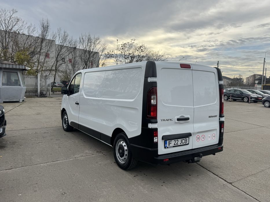 Renault Trafic Lung 2019 km reali tva ded
