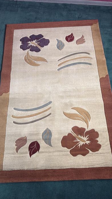 Продам два ковра