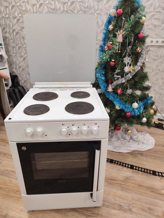 Электроплита срочно.