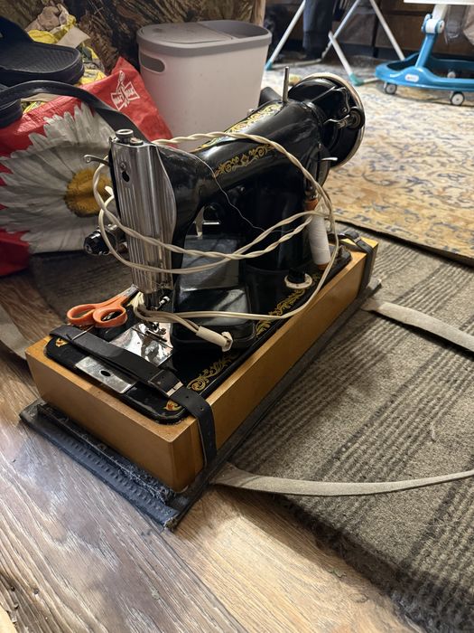 Швейная машинка