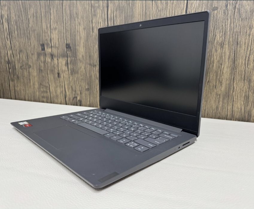 Ультрабук Леново Ада 14