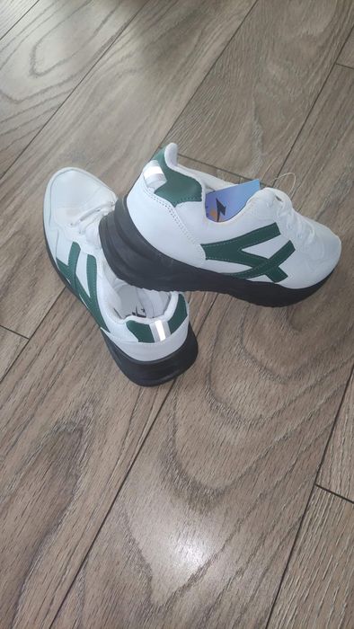 Adidași bărbați 80lei /perechea .Toate mărimile