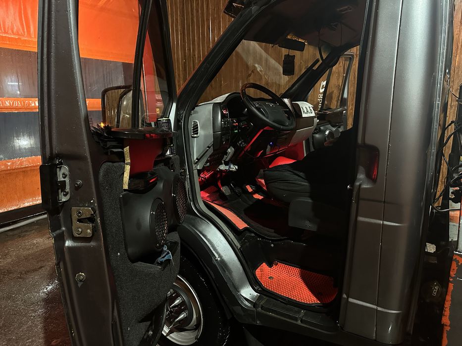 Продам эвакуатор