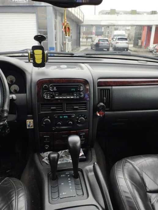 Джип Grand Cherokee