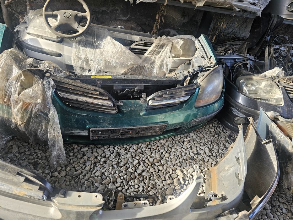 Альмера тино запчасти