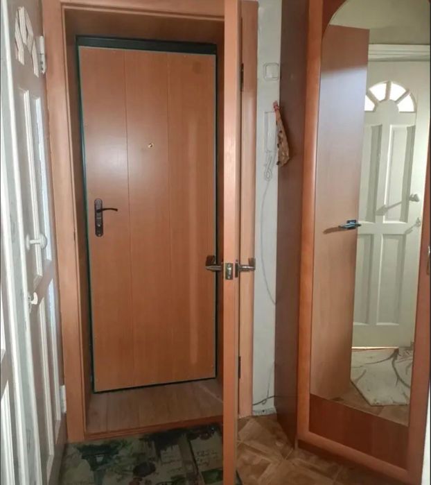 Продаётся 1 ком.квартира р-н вокзала.