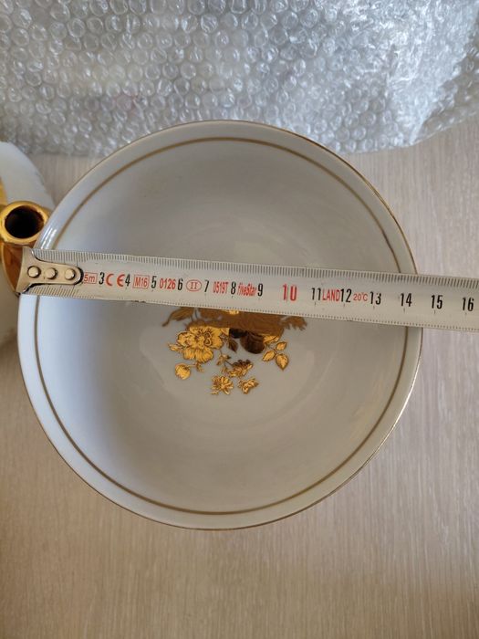 Продам чайники, пиалки фарфор