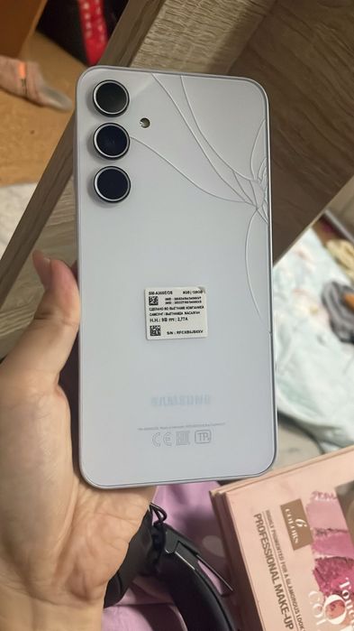 Самсунг а35 128гб