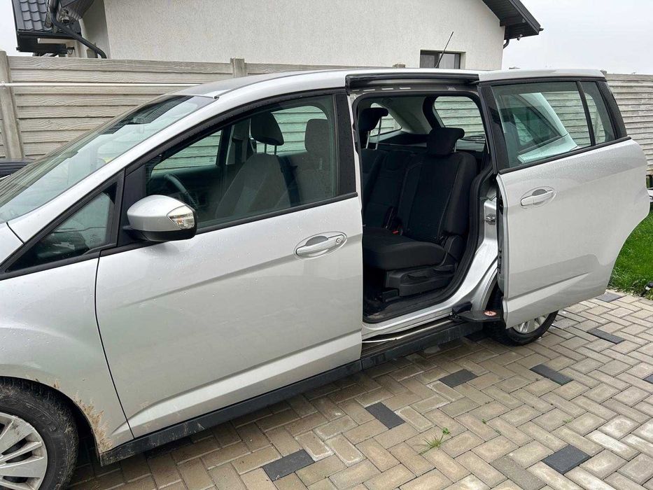 Ford Grand C-Max 2016