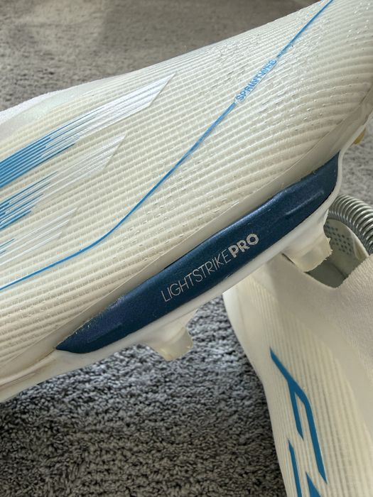 Футболни обувки Adidas F50 Elite LL FG