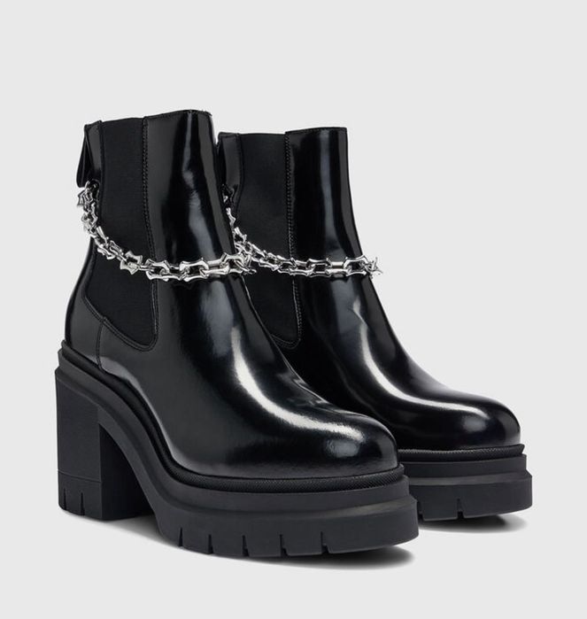 Hugo Boss x Bella Poarch боти
