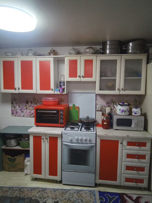 Продам куханный  гарнитур