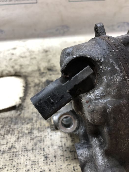 compresor ac audi a3 8v 1.4 benzina 2016