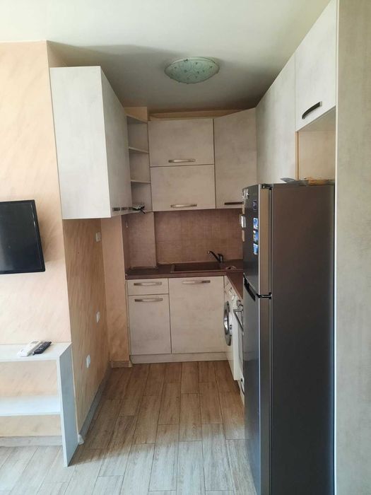 Продава се Тристаен апартамент в Пловдив, Южен - 70 кв.м за 1130 €/кв.м - Снимка #3