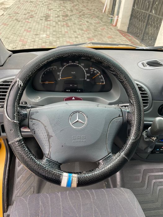 Vând Mercedes sprinter 211
