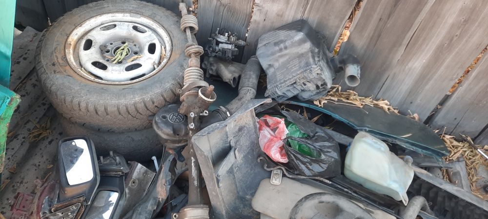 Продаю запчасти гольф фольсваген