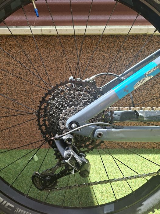 Bicicleta cube ams 100