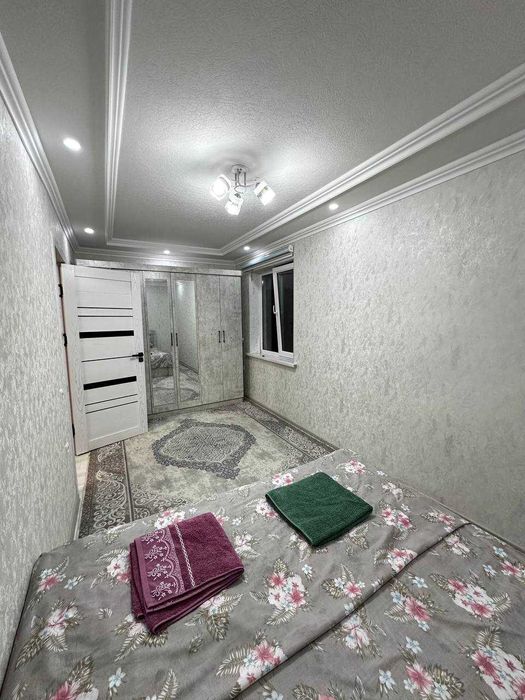 Ижарага 2х хонали Кунлик квартиралар бор Вокзал томонда (Партъезд)