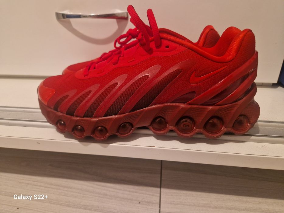 Adidasi nike originali Dn8