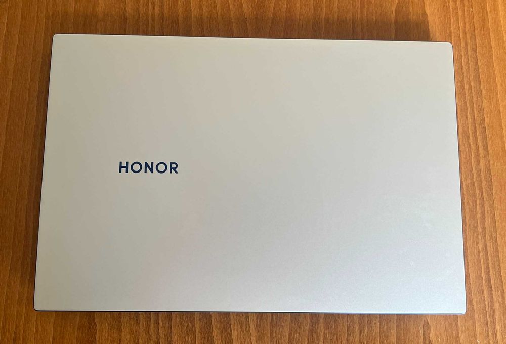 HONOR MagicBook 14  Ryzen 5
