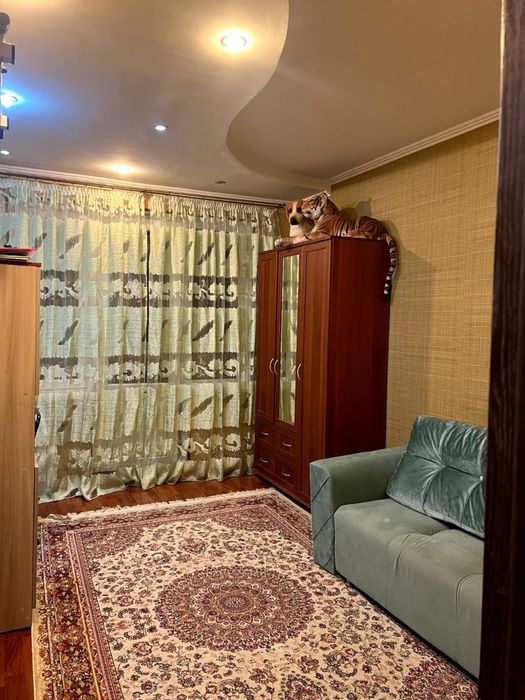 Квартиру продам.