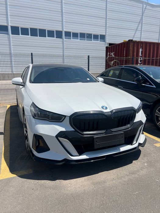 BMW i5 50L 2025 yil