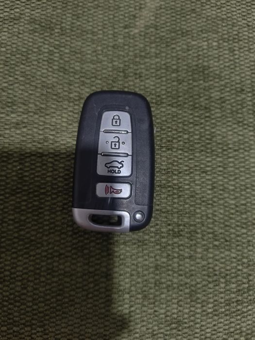 Смарт ключ от авто KIA