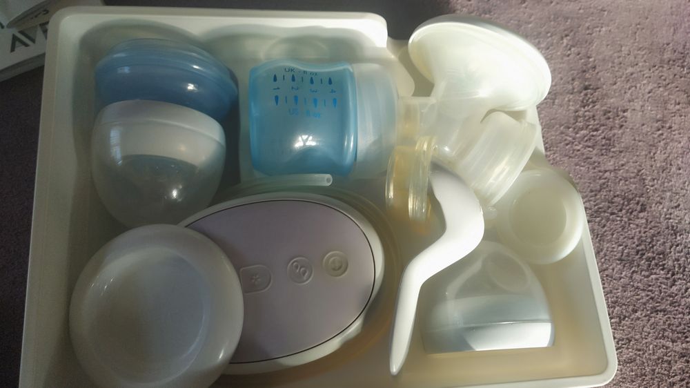 Електрическа , преносима помпа за кърма Авент Avent