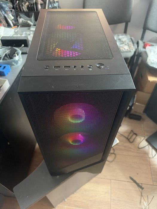 Sistem Desktop Gaming Ryzen 5 5600x 32g 512g nvme RX5600xt 6g
