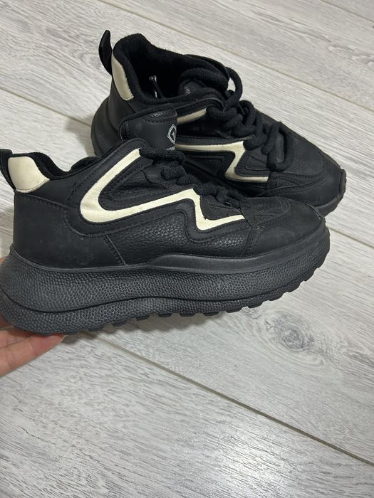 Продам обуви разных размеров