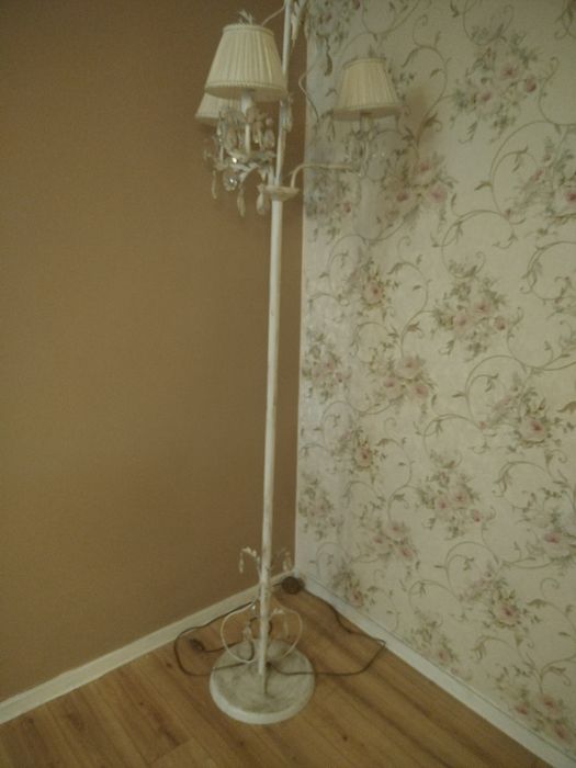 Lampadar vintage de la Mobexpert