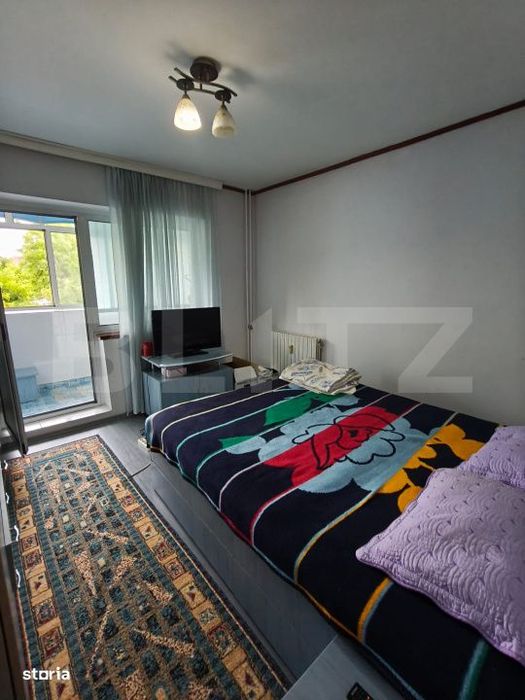 Apartament 3 camere decomandat, 63 mp, etaj 2/4 zona Rovine