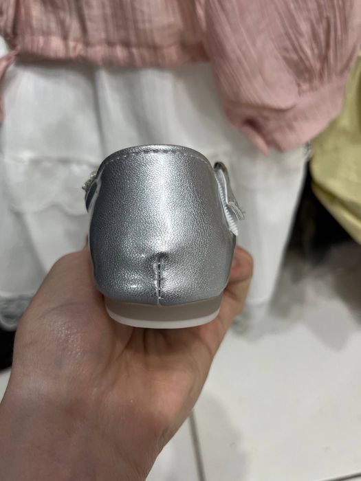 Детский обувь купит не забудь