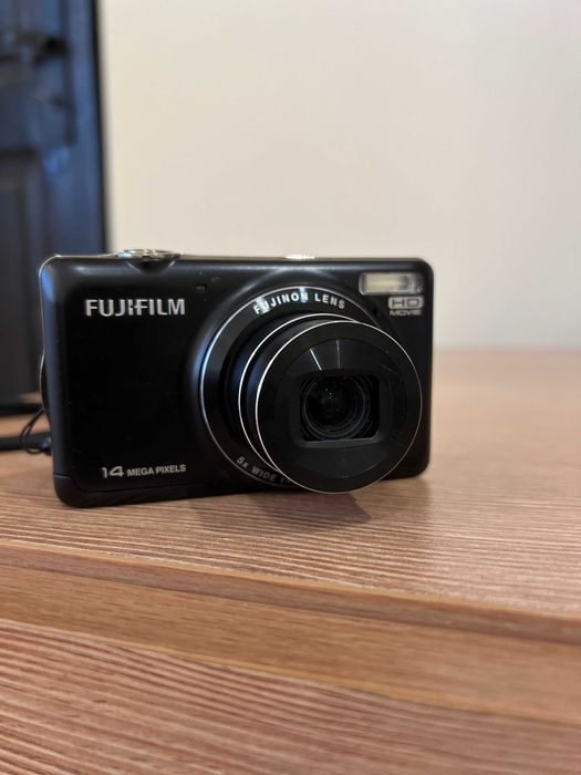 Фотоапарат Fujifilm 14Mp с подаръци