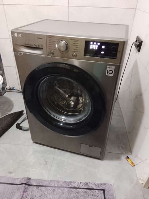 Продам стиральную машину