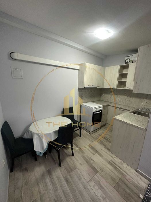 Дава се под наем Двустаен апартамент в Варна, Колхозен пазар - 40 кв.м за 290 € - Снимка #1