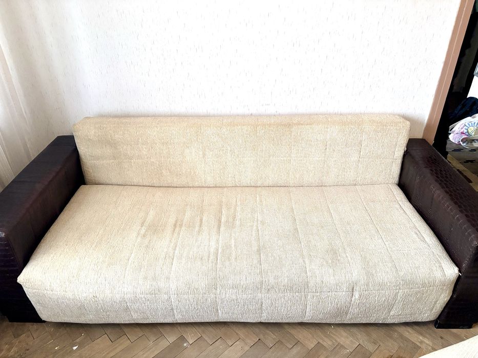 Curatare covoare canapele saltele Iași | Curățare tapițerii auto