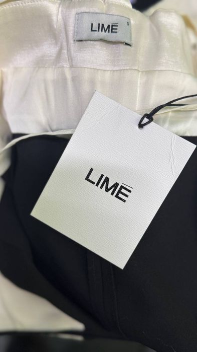 Вечернее платье Lime c обьемным бантом новое
