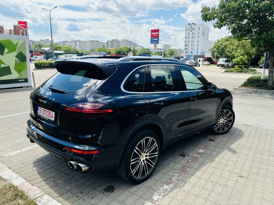 PORSCHE Cayenne 2015 — imagine 3