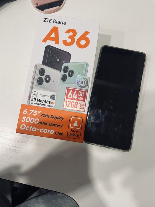 Продаю телефон.