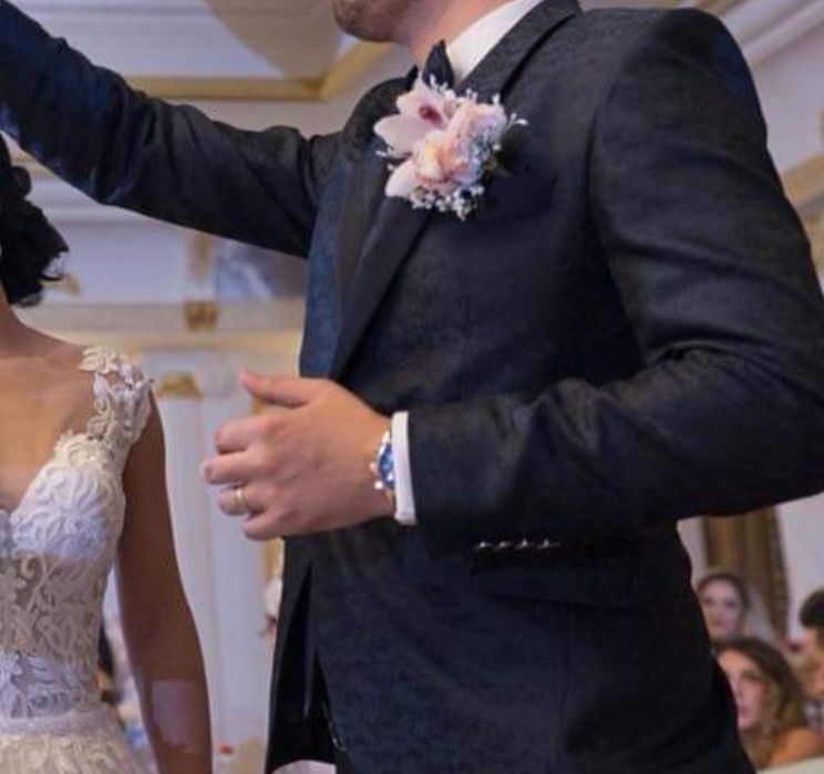 Costum mire/nas marimea 50