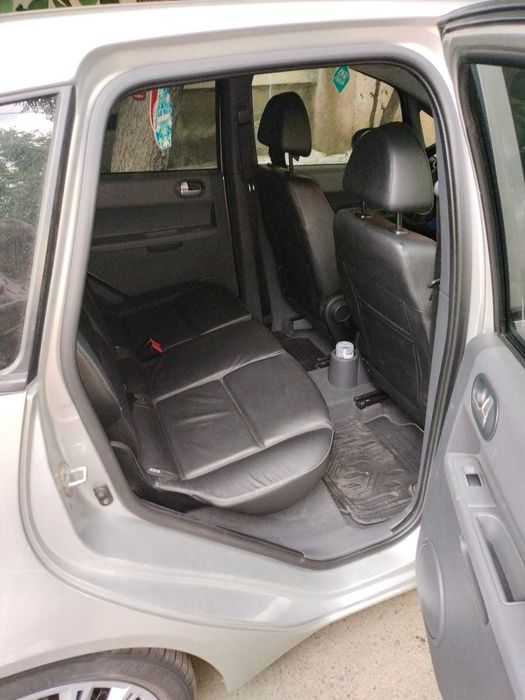 Mitsubishi colt 1.5 benzina automat