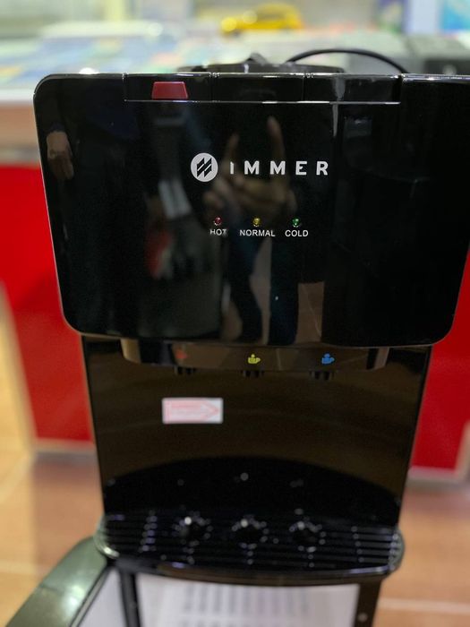 Suv uchun dispenser (kuller)